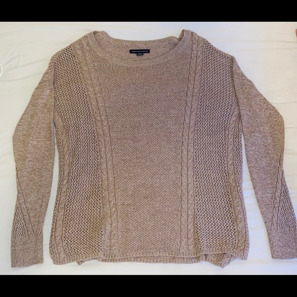 American Eagle Women’s Beige Sweater
